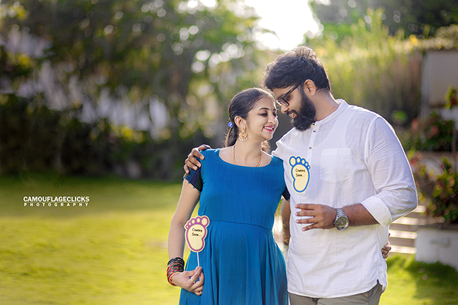 Outdoor maternity photography poses