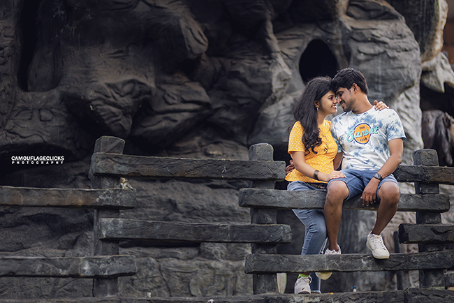 prewedding photoshoot poses for couples