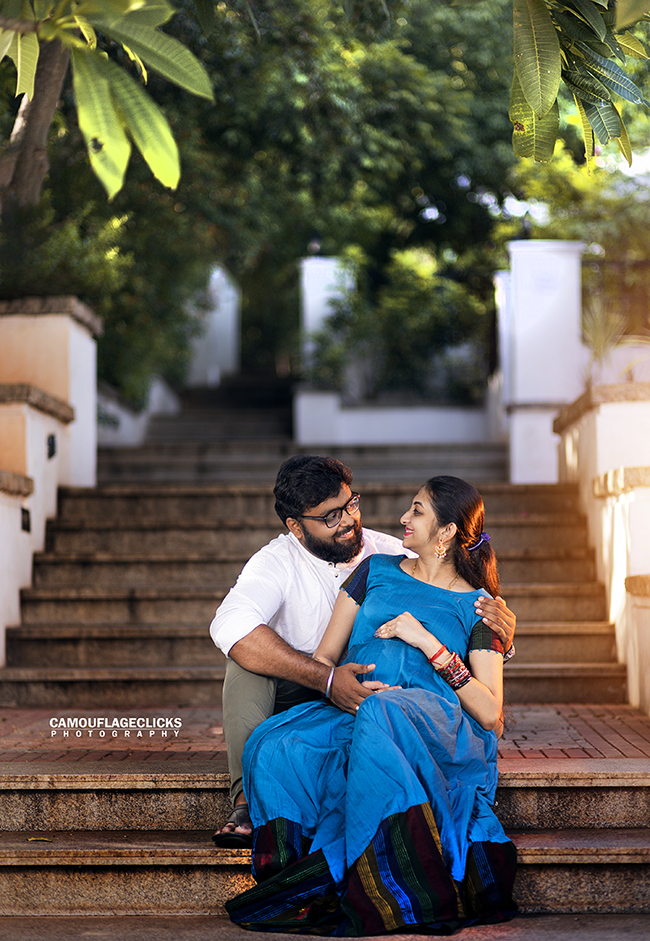 Outdoor maternity photography poses