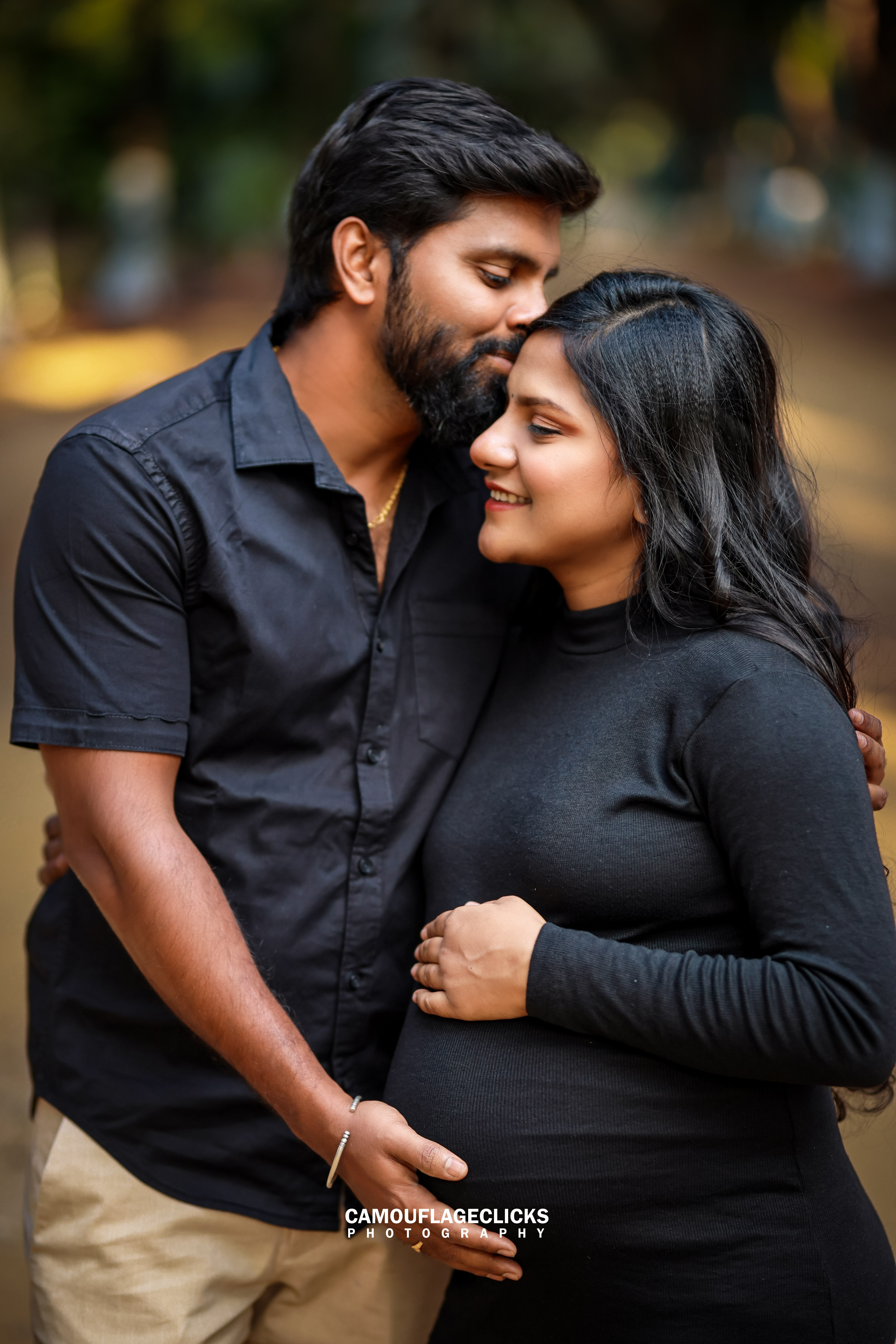 Maternity photoshoots Pregnancy photography Parenthood portraits Expecting couple Maternity love story Anticipating parenthood Radiant pregnancy Cherishing maternity moments Maternity photography session Pregnancy memories