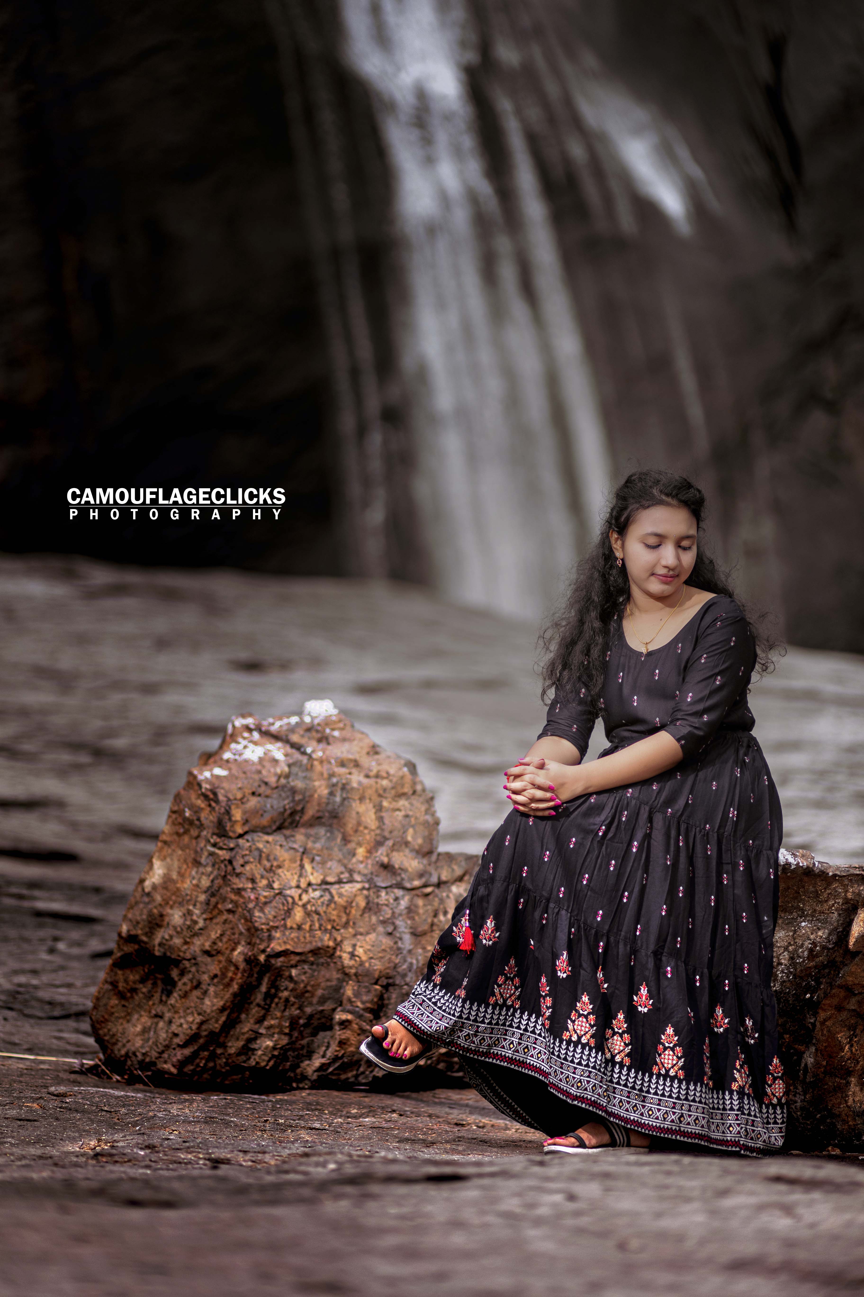 Outdoor Pre-wedding photoshoot