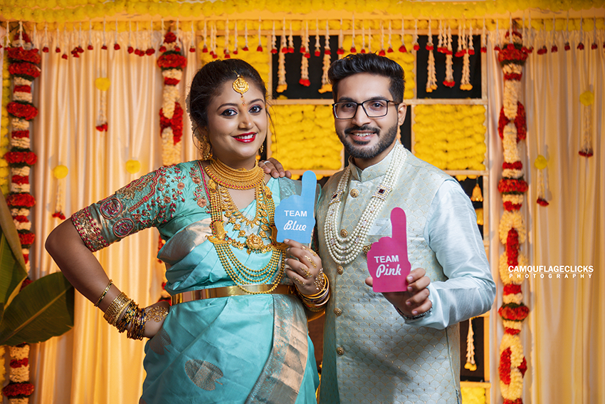 baby shower candid photo poses