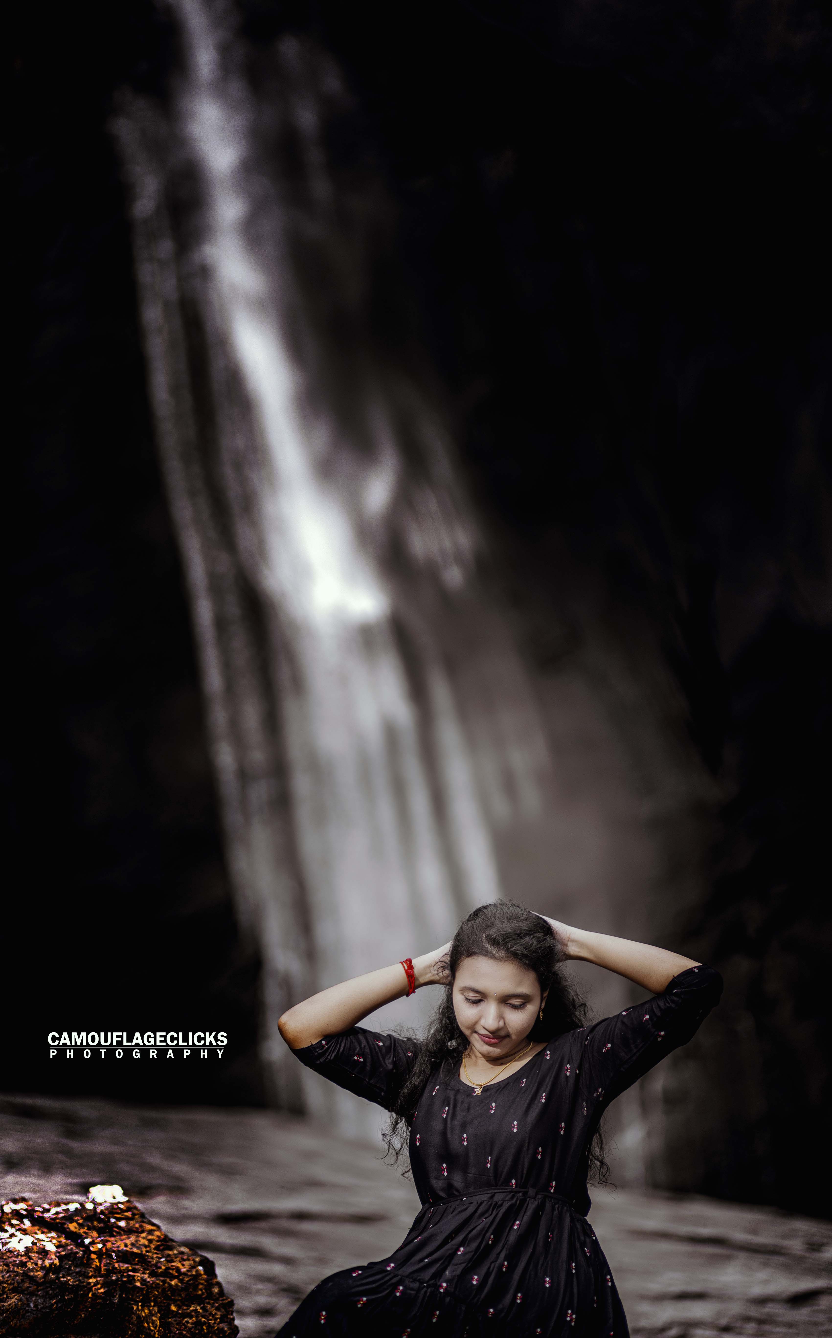 Outdoor Pre-wedding photoshoot