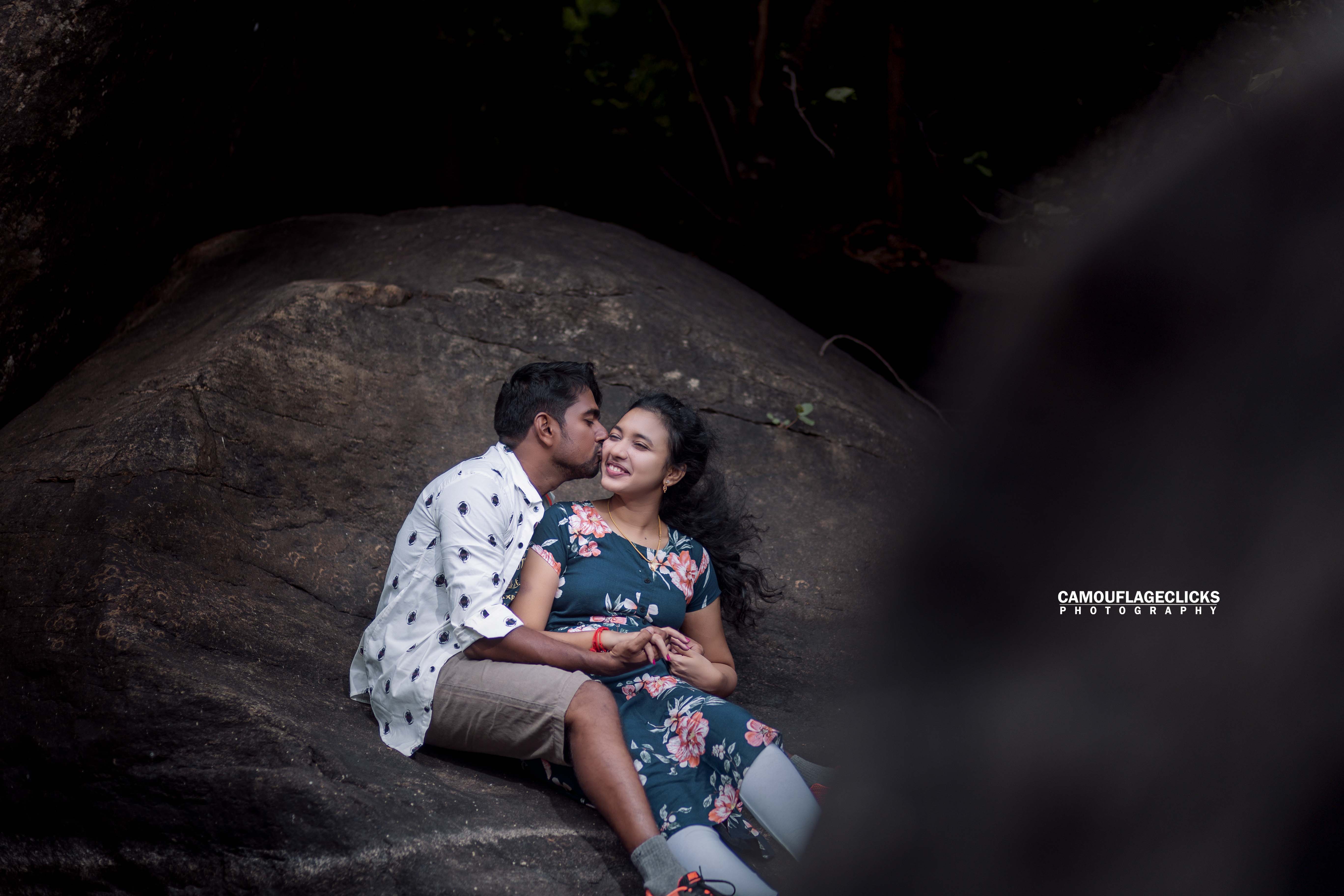 Outdoor Pre-wedding photoshoot