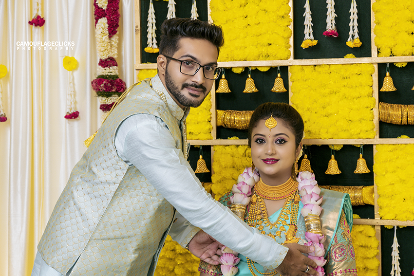 baby shower candid photo poses