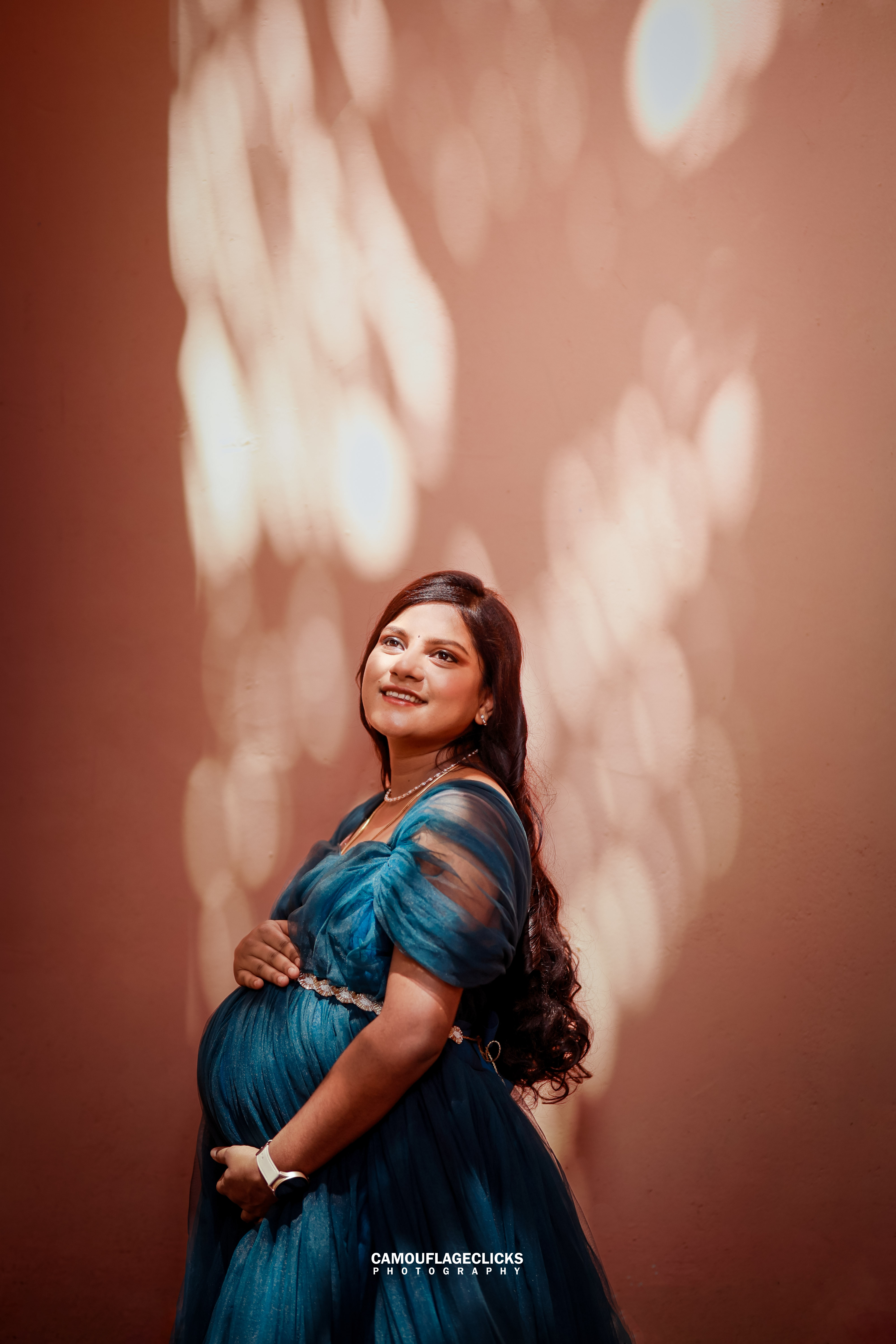 Maternity photoshoots Pregnancy photography Parenthood portraits Expecting couple Maternity love story Anticipating parenthood Radiant pregnancy Cherishing maternity moments Maternity photography session Pregnancy memories